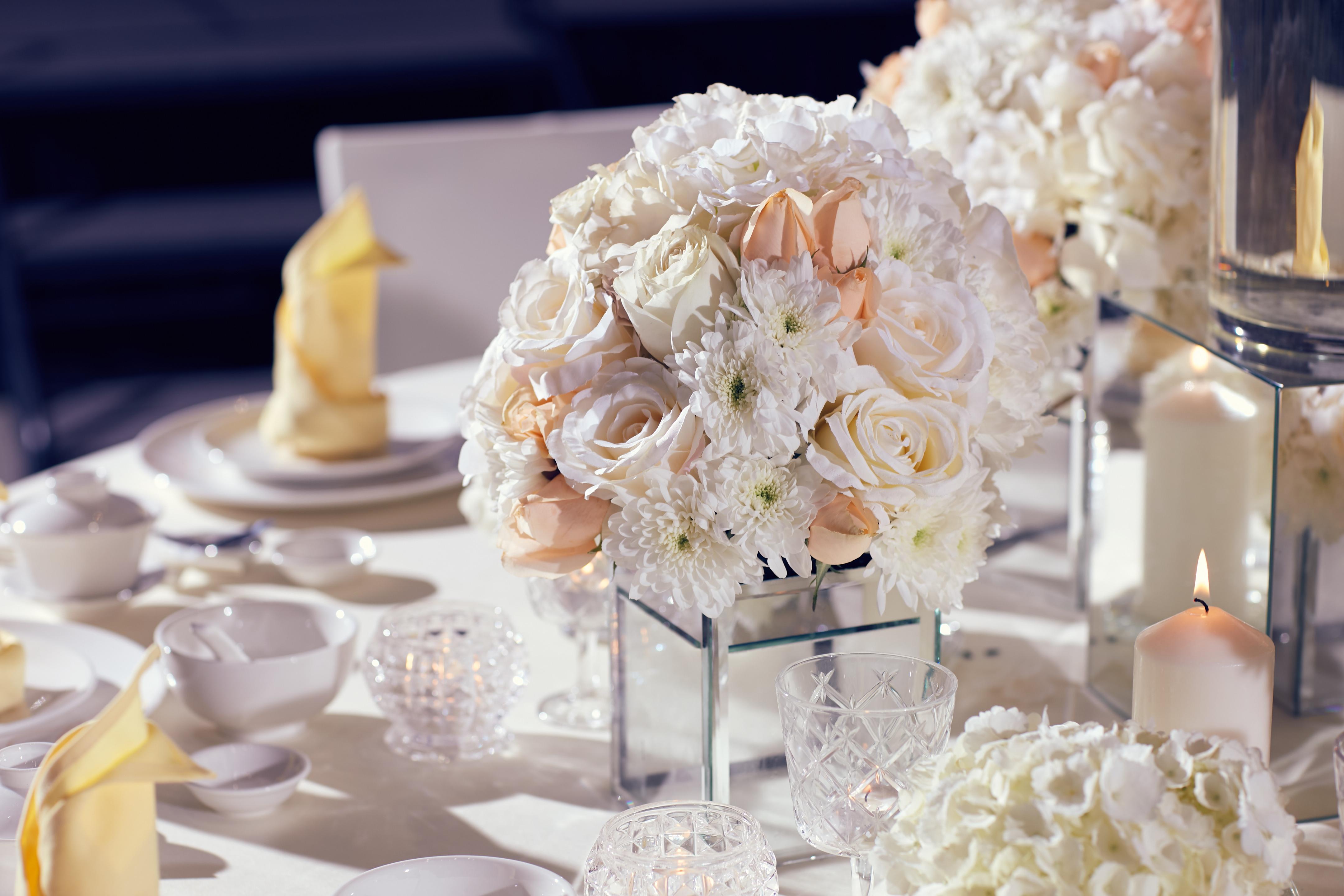 Grand Ion Delemen Hotel Genting Highlands Buitenkant foto Wedding table decorations
